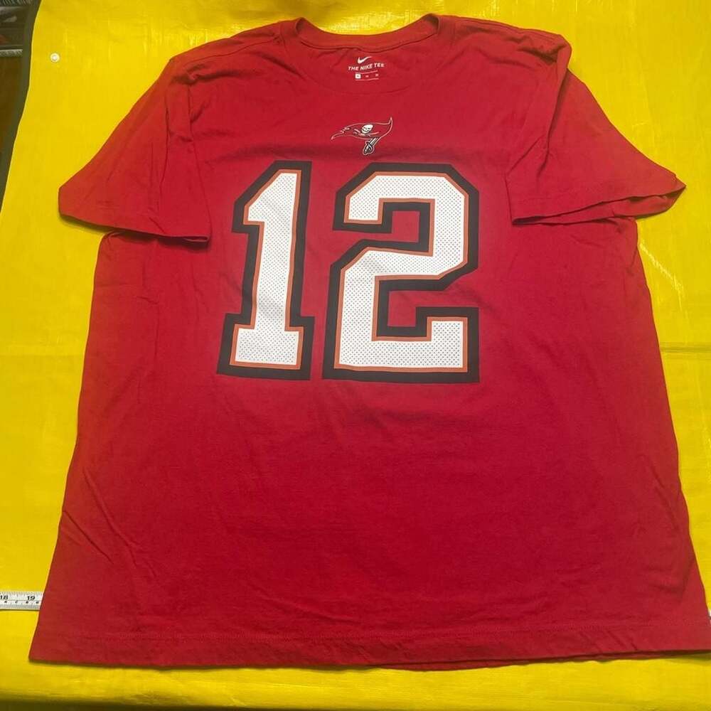 Nike Tom Brady Tampa Bay Buccaneers T-Shirt